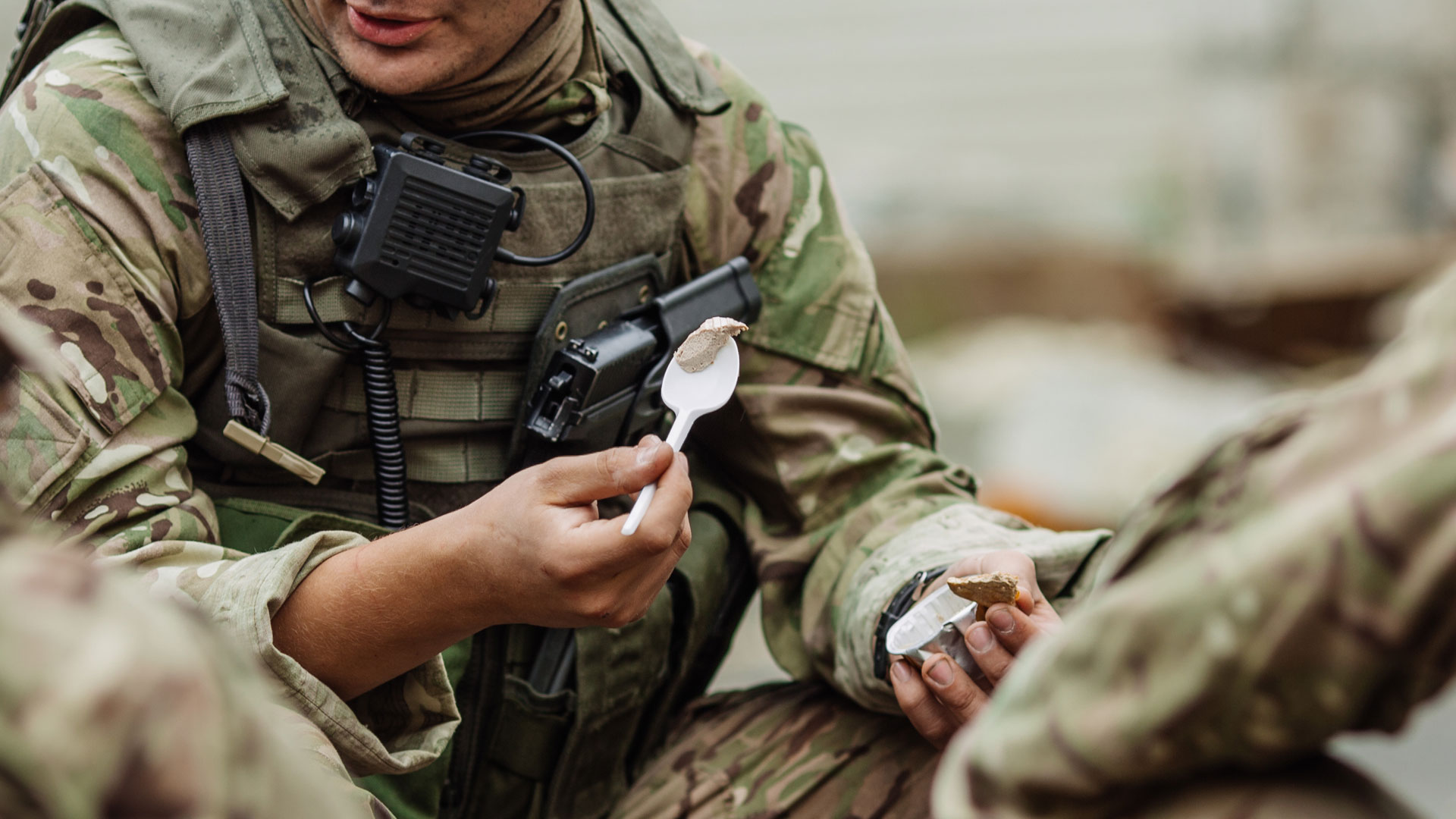 SRI researchers seek to produce food with air, water, and electricity